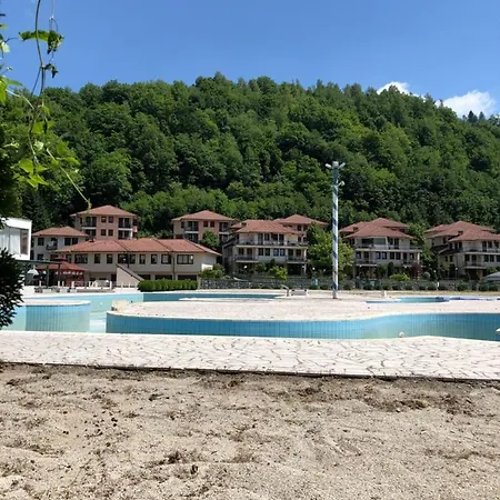 アパート View フォイニツァ